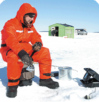 LuckysSons - home - Ice fishing fish hut and cottage rentals